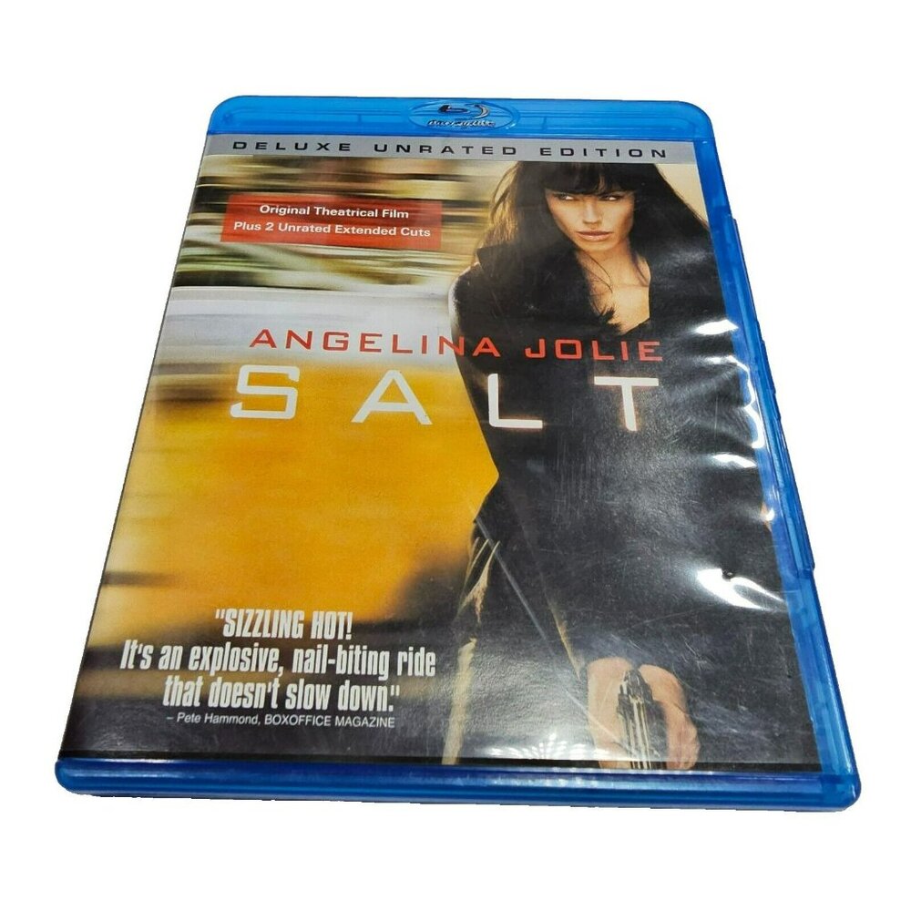Salt (Deluxe Unrated Edition) [Blu-ray] 2010 Michelle Smith
